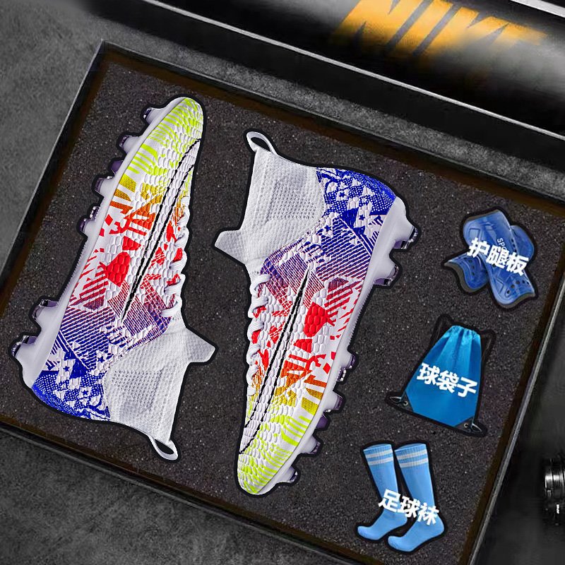 2024 Hot new style Wholesale customization New Football Boots Soccer Shoes Factory Price Customized Men's Soccer Cleats