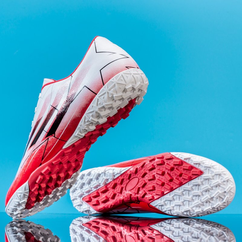 Unisex Low Top Soccer Boots for Teen Students Artificial Turf Training Shoes with Spikes for Sneakers Enthusiasts