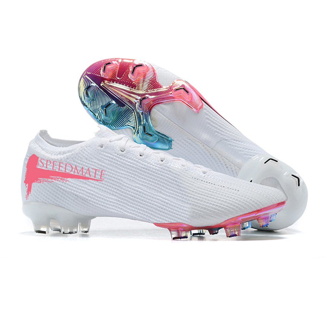 Professional Kids athletic outdoor shoes boys FG spike soccer shoes Training Adult Ankle Custom New style Cleats