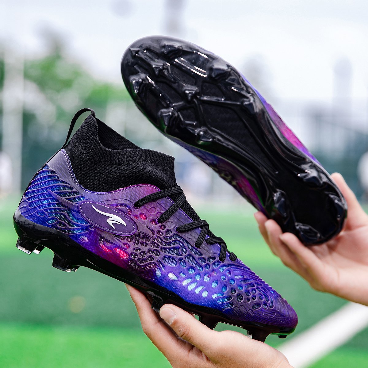 Factory direct price soccer shoes Men's Soccer Football Shoes for Summer Spring Autumn Winter Sports turf soccer shoes low price