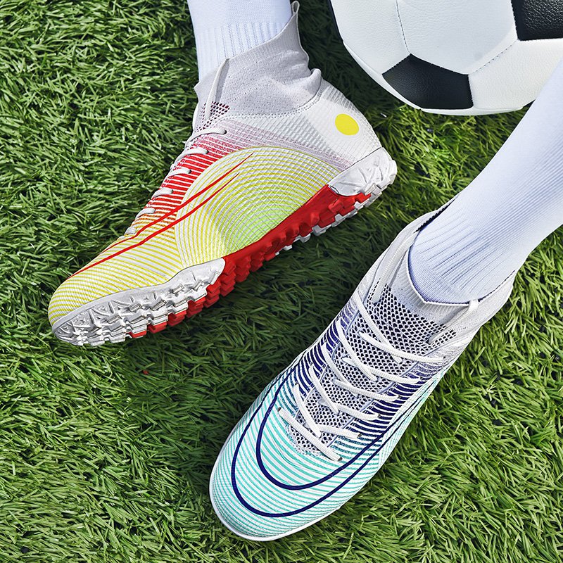 Factory Supply High-top Men's Football Shoes Youth Training Student Foot Boots Sports Soccer Shoes