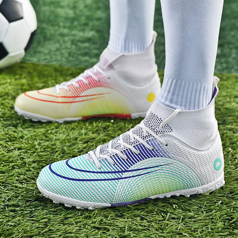 Factory Supply High-top Men's Football Shoes Youth Training Student Foot Boots Sports Soccer Shoes