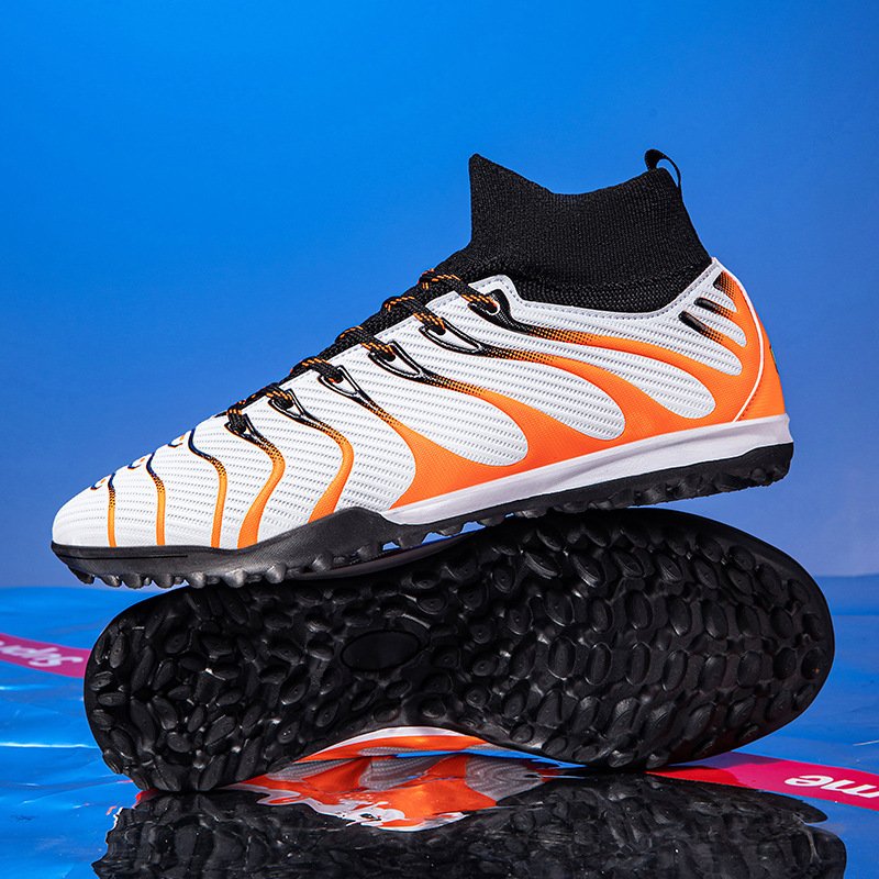 Professional Men Soccer Boots Professional High-Top Football Shoes Outdoor Indoor Comfortable Athletic Sneaker Soccer boots