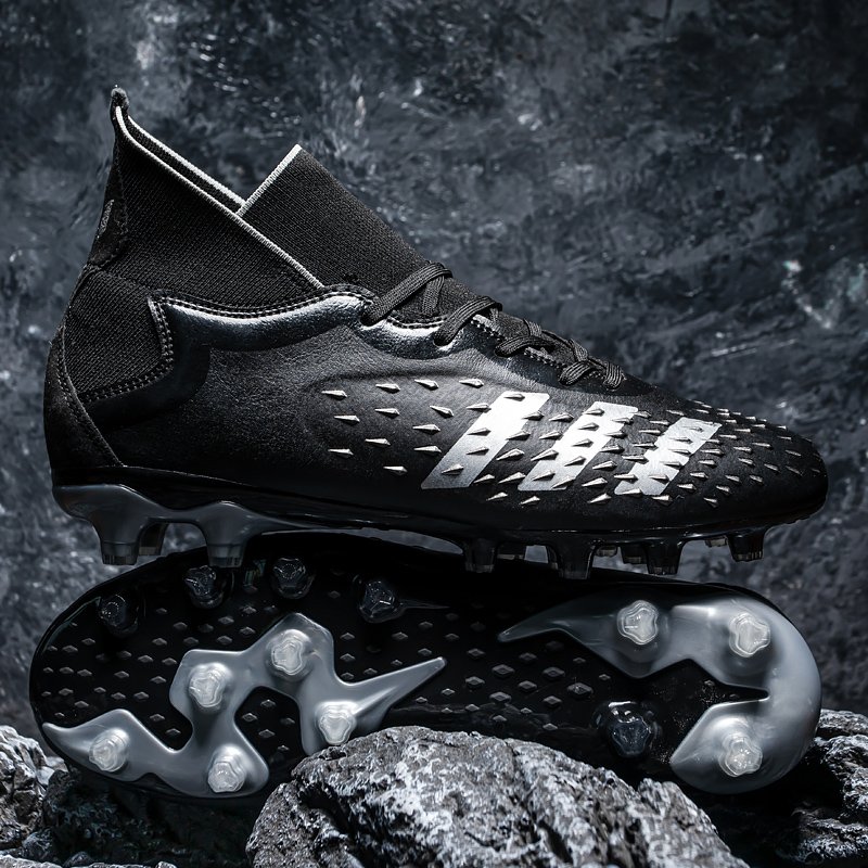 Unisex High-Performance Football/Soccer Shoe New Anti-Slip Traction Design Durable for All Seasons-Summer Winter Spring Autumn