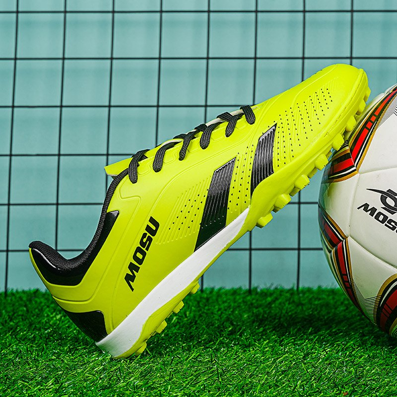 Greatshoes Wholesale Soccer Shoes Custom Football Boots,Men Futsal Professional Football Shoes Soccer Field Boot