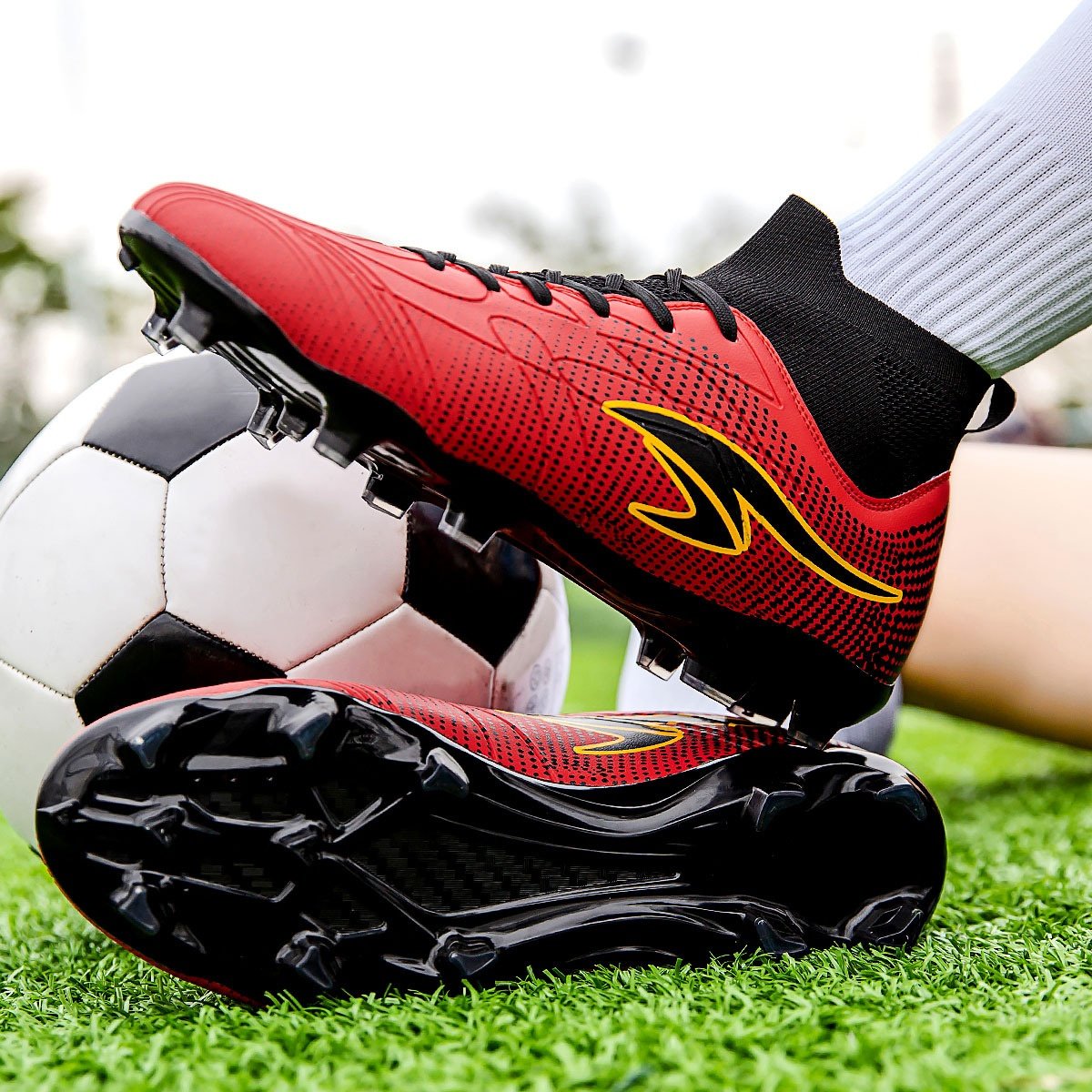Spring 2024 New Children's Vocational Training High-top Football Shoes Cross-border plus size Long Broken Nail Shoes Campus