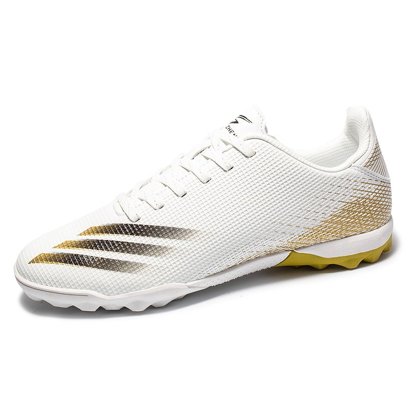 Factory Hot Sale Professional Kid Sport Shoes Custom Men Women Wholesale Sports Soccer Shoes Football