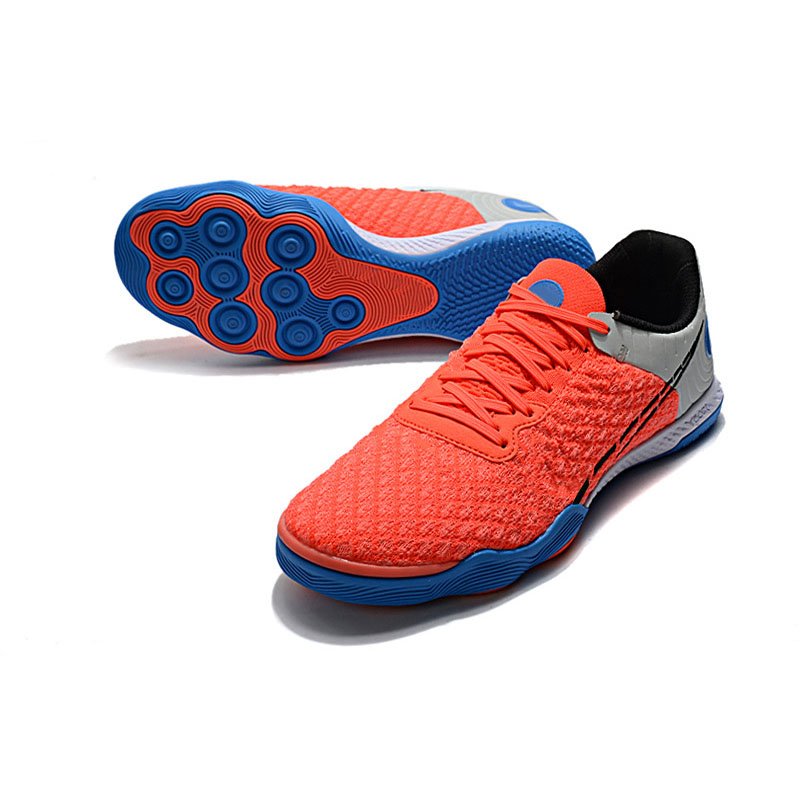 Hot Design Professional Breathable Women Sport Soccer Boots Wholesale Lightweight Quality Men Football Shoes