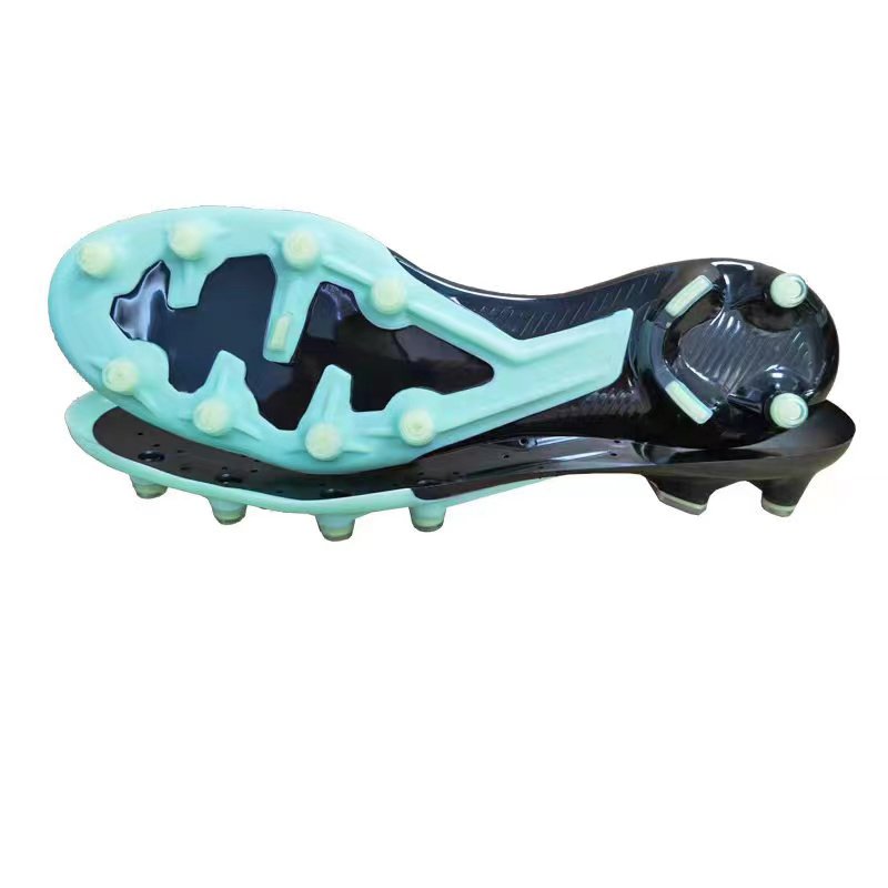 Hot selling football shoe sole Non-slip breathable soccer shoes Outdoor sport Sneakers