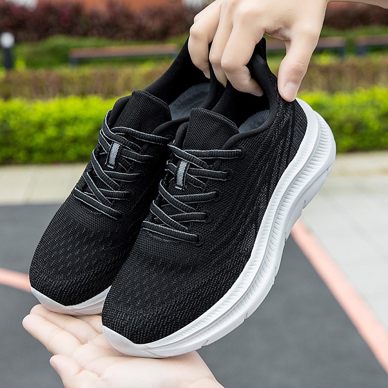 Women's Summer Breathable Mesh Sports Shoes Light Weight Anti-Slip Leisure Closed Toe Design