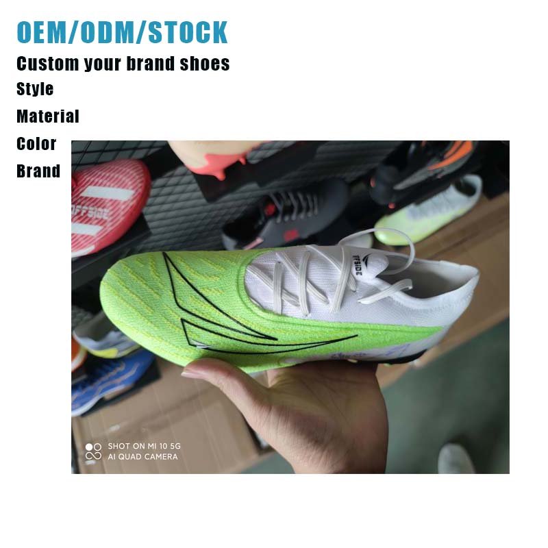 2024 high quality Soccer Boots Men Soccer Shoes Anti Training Outdoor Football Boots custom football shoe