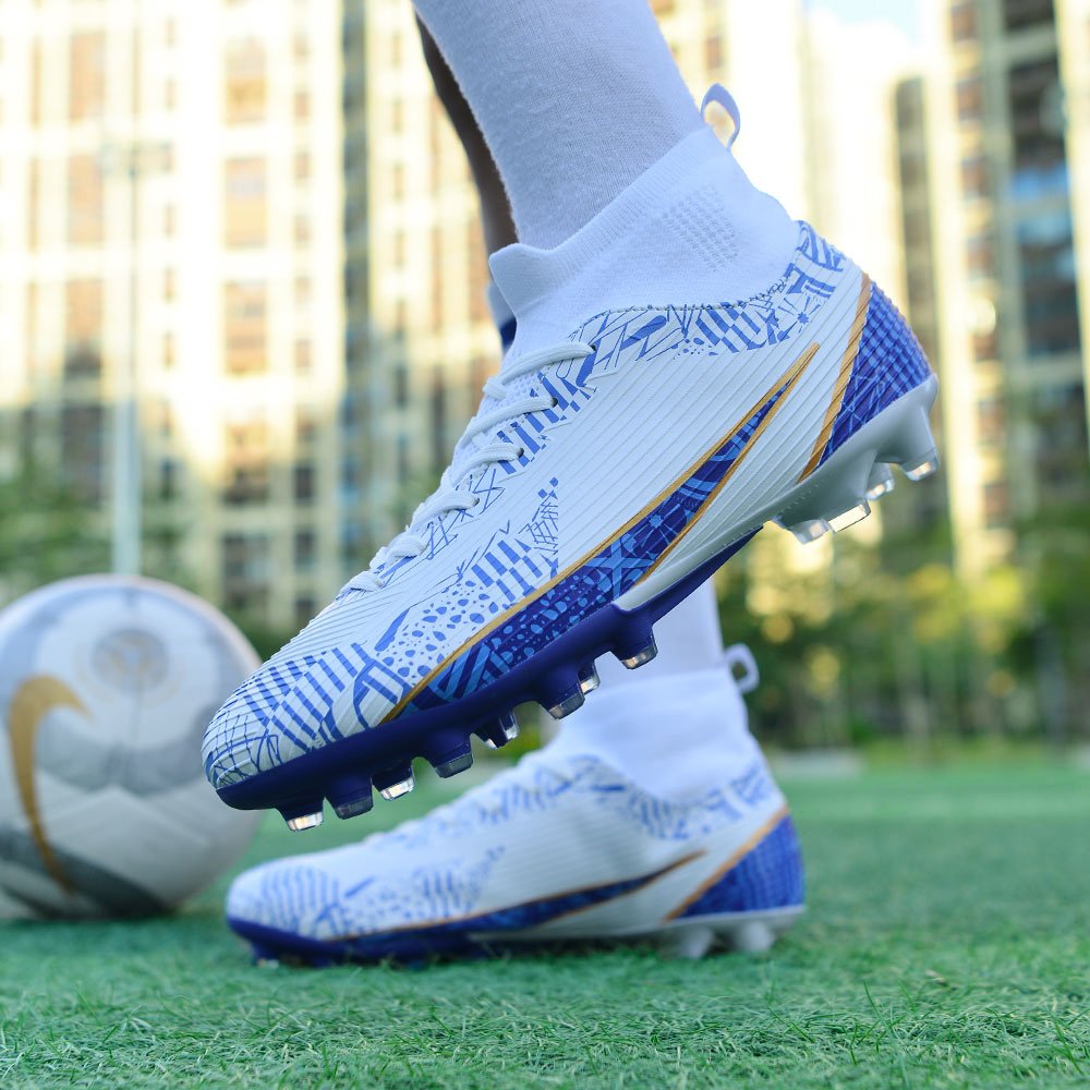 2024 New Style Teenager soccer Boots High Top Fashion Men Professional Football shoes