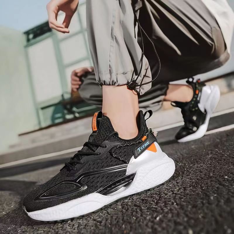 YONGGE 2023 New Sports Men's Shoe Lightweight Fly knit Ultra Breathable Running Shoes Soccer Shoes