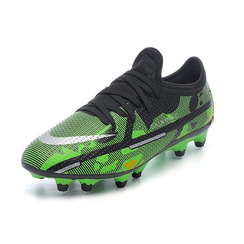 Wholesale High Quality Kid Soccer Shoes Non-slip Big Size Custom Brand Football Shoes China