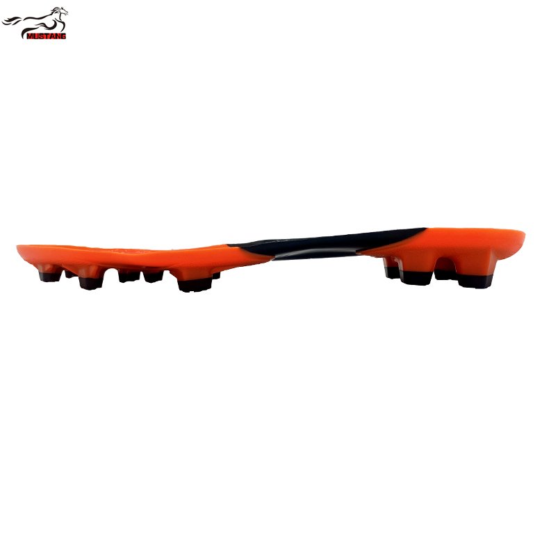 Mustang wear-resistant soccer sole men football shoe outsole outdoor playing ball sport shoe sole newest style tpu sole