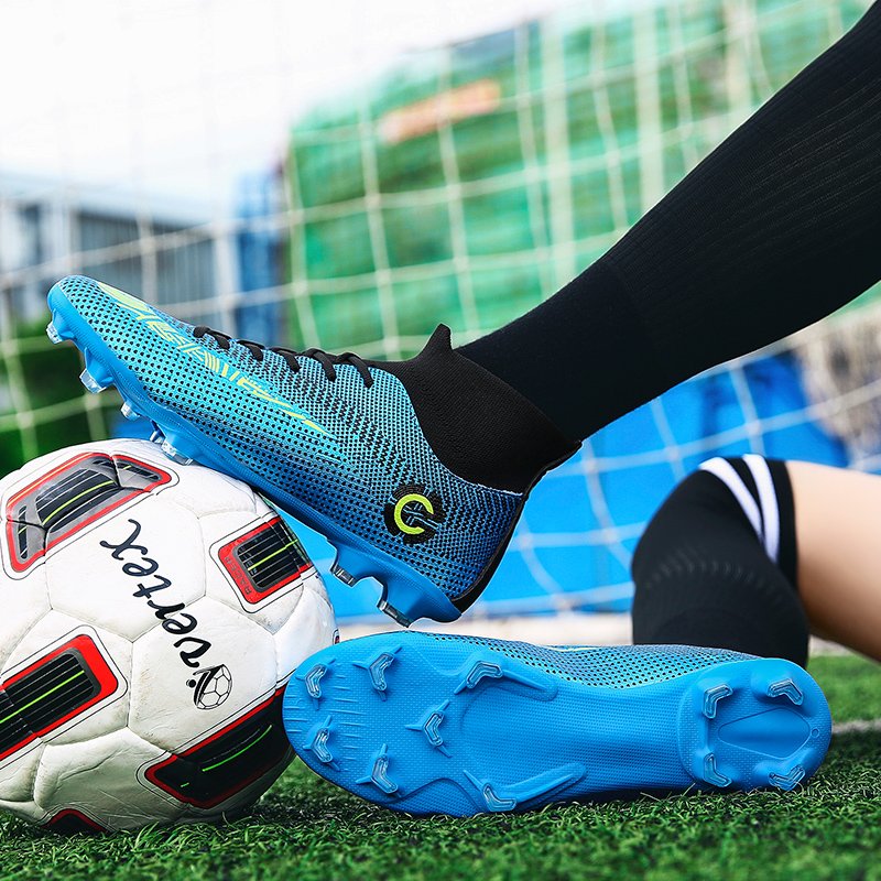 New Men's Soccer Shoes Cleats Football Shoes Men Sports Football Shoes Comfortable Sneakers