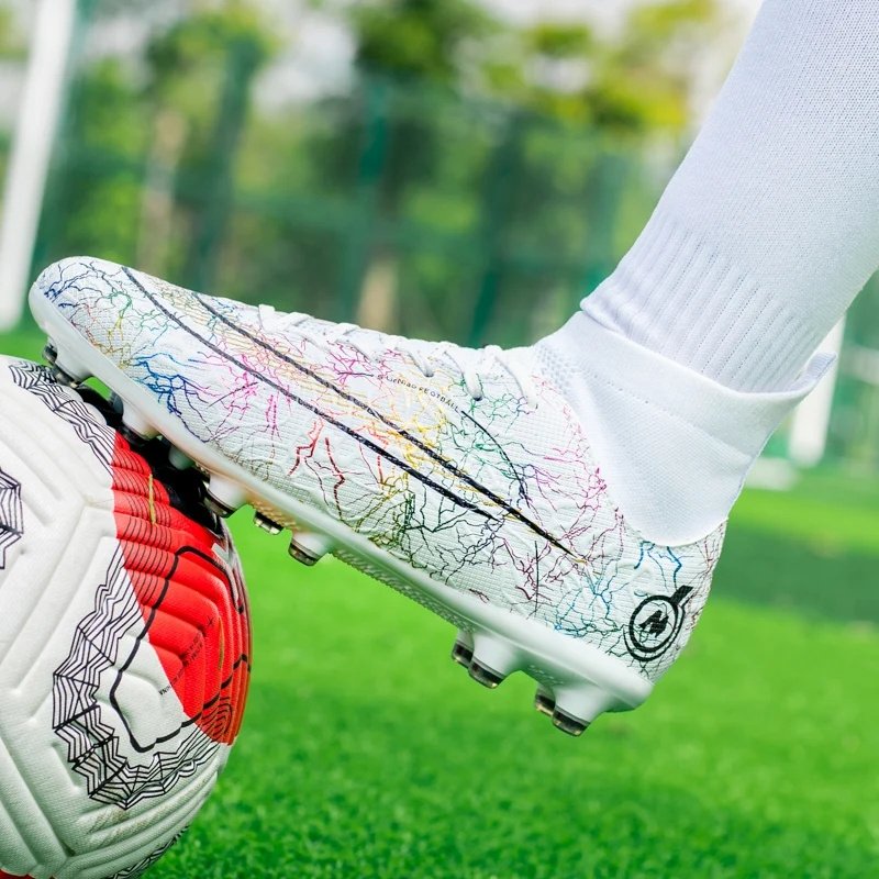 FG/TF Soccer Shoes Society Men's Football Boots Grass Anti-Slip Outdoor Training Cleats Futsal Sneakers Children Sports Footwear