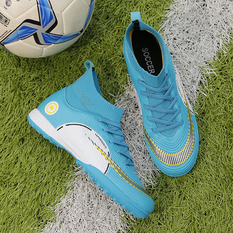 Hot Sale High Performance Broken Nails Futsal Turf Rubber Outsole Soccer Shoes Wear for Men
