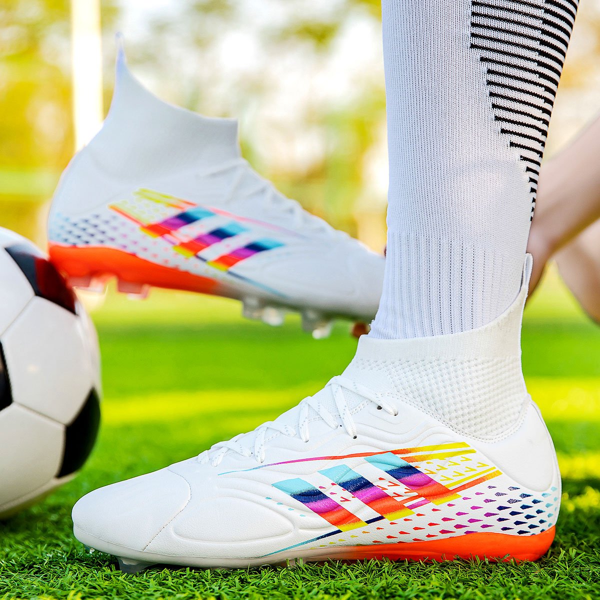 Professional Men's Football Boots Factory Direct Sale Lightweight Durable 33-45 Size Futbol Shoes for Soccer for Autumn Season