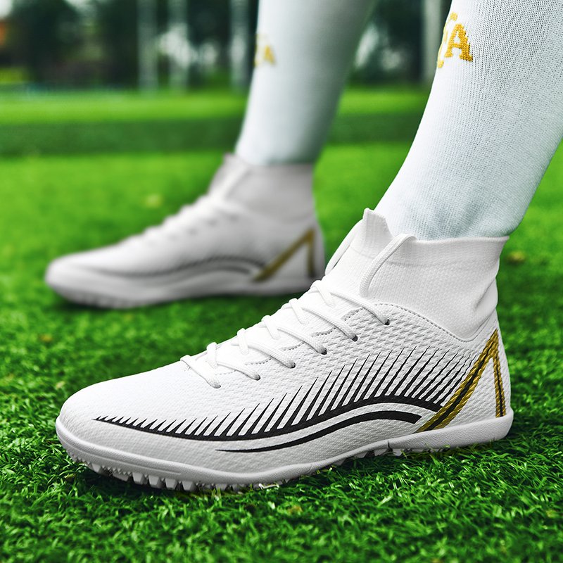 Wholesale Soccer Shoes Customize Logo Multicolor Comfortable Casual Fashion And Breathable Football Shoes Sport Sneakers