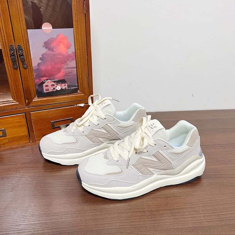 2024 new men's fashion design casual sports shoes flat wear-resistant safety work shoes factory wholesale shoes