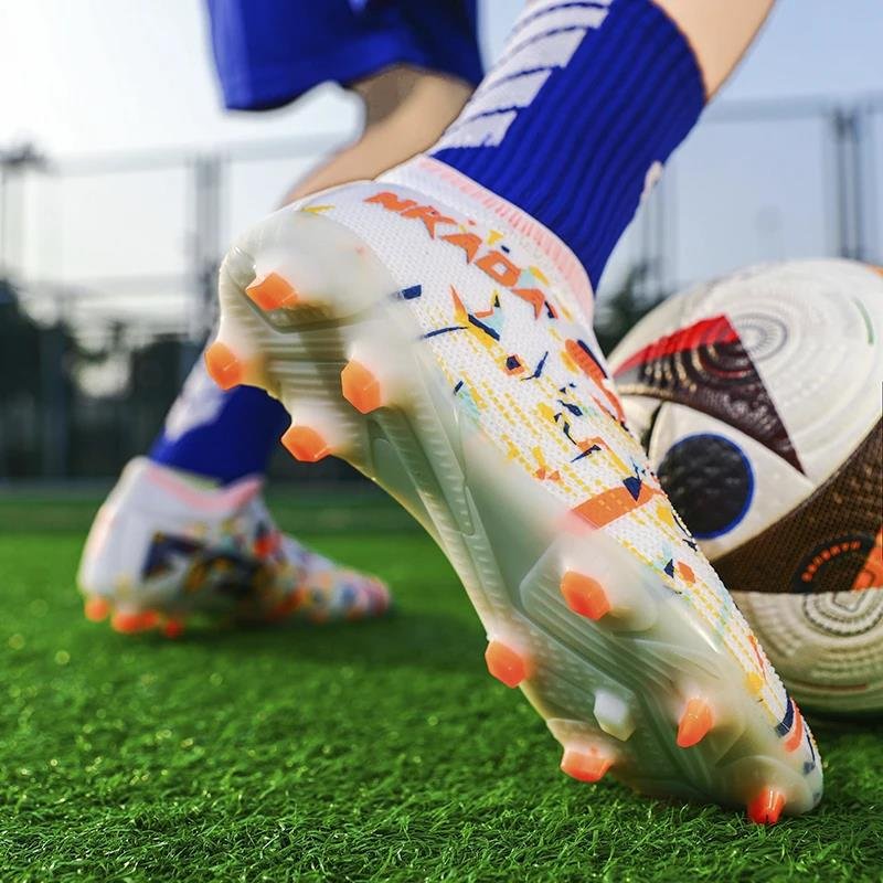 Men's TF/FG Football Boots High Top Soccer Shoes Comfortable Breathable Grass Non-Slip Training Sneakers Outdoor Footwears