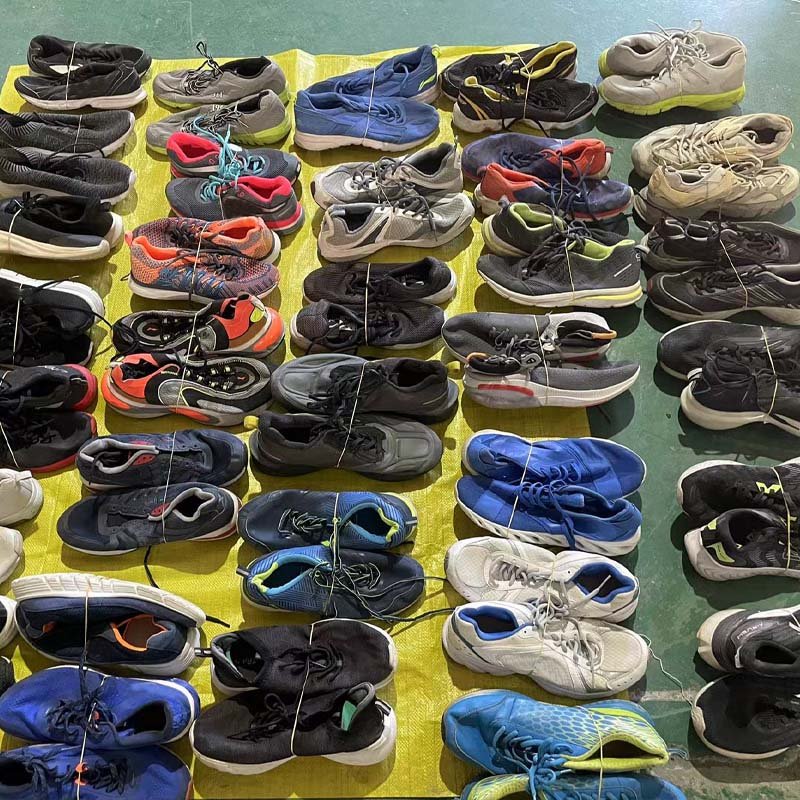 soccer shoes second hand boots used shoes in bales basketball wholesale stock lot used ladies flat shoes