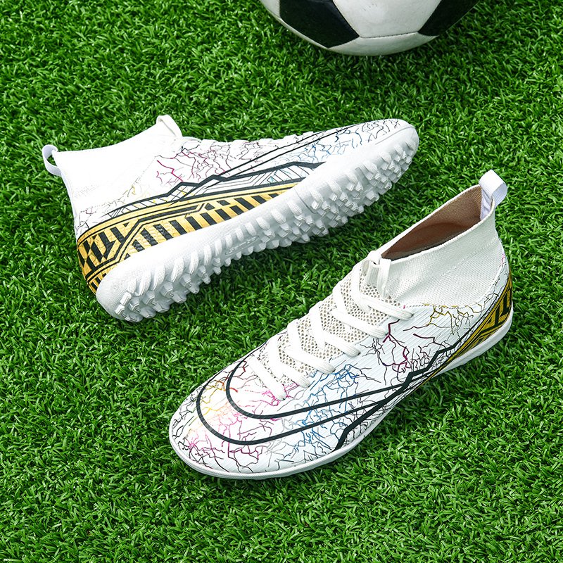 2024 Men's outdoor sod crampons foot football boots Boys high top splint training sports football shoes