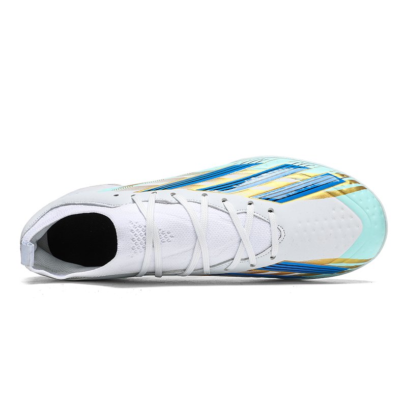 New anti-slip football shoes manufacturers direct sales broken nails long nail football shoes low top football shoes