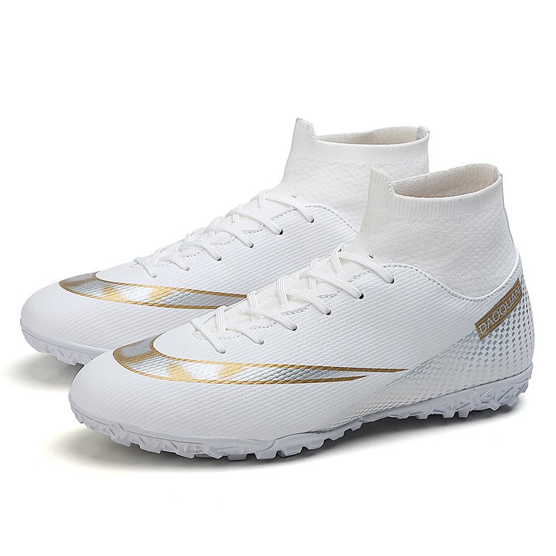 Wholesale New high-top football shoes stock adult breathable casual custom soccer shoes Training Students Play shoes