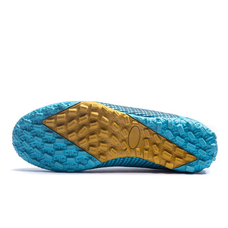 Wholesale Youth Men Sports Soccer Shoes Boots Outdoor Training Chaussures De Football Shoes