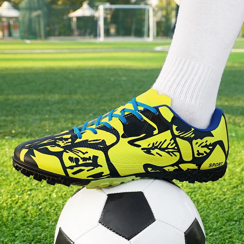2023 New Design Football Sneakers Sports Men'S Football Turf Shoes Soccer Shoes For Men