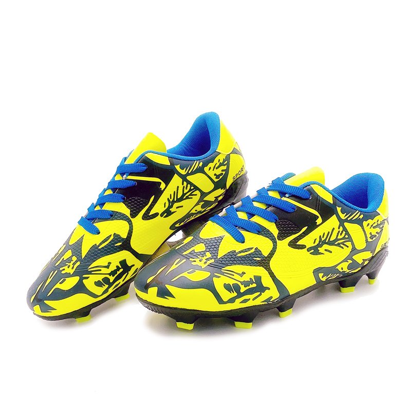 2024 Factory wholesale custom TPU football boots soccer Shoes Kids Outdoor/Indoor Soccer Cleats Sneaker walking style shoes