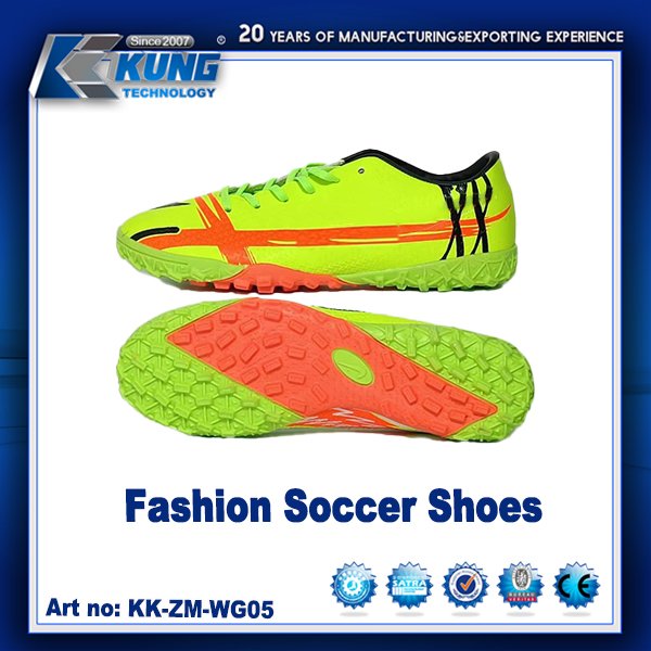 KINGKUNG High Quality New Soccer Shoes Low Ankle Cleats Customize Sport Shoes Football Boots Dropshipping Fg Spikes