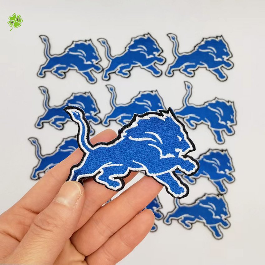 Online Shop Factory custom embroidered patch Custom sports iron on patches for clothing hats bags jersey