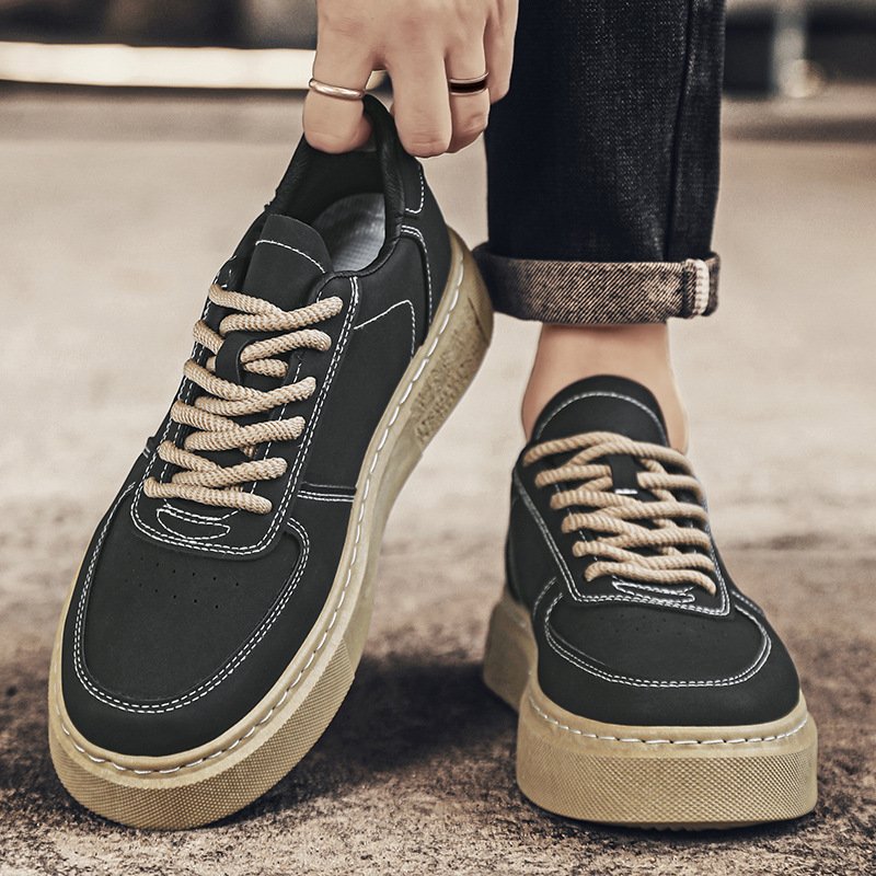 2024 new men's fashion leisure sports walking shoes soft sole wear-resistant sports skateboard shoes lace-up walking shoes
