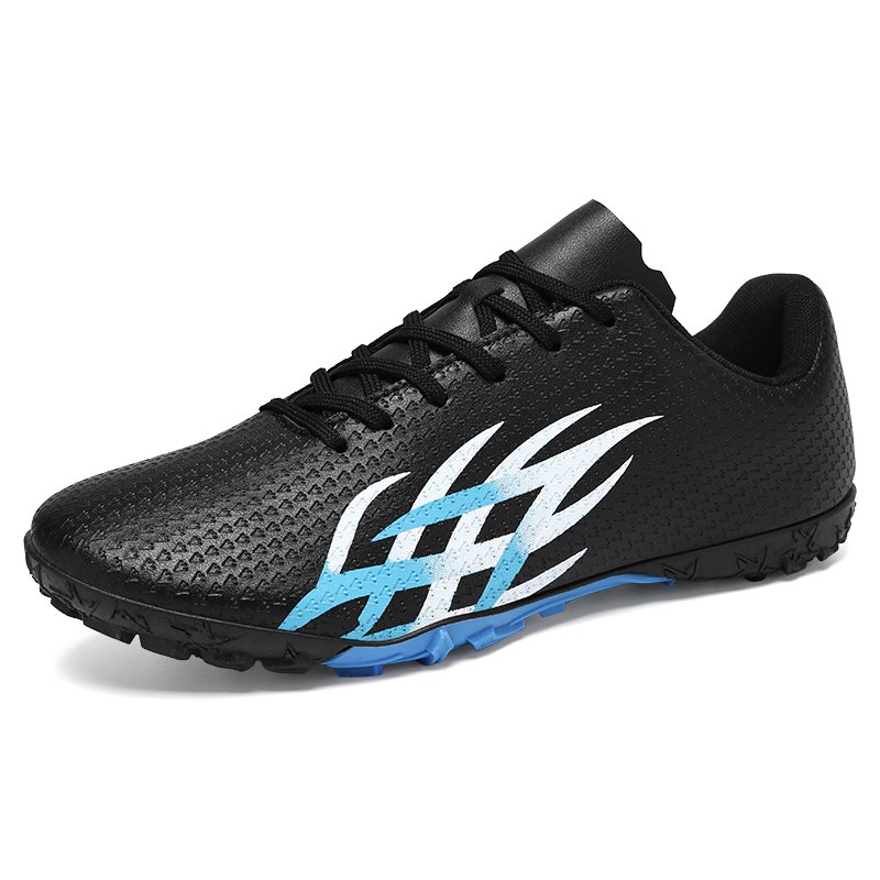 Customized popular design indoor and outdoor training game football non-slip soft and light men's and women's football shoes