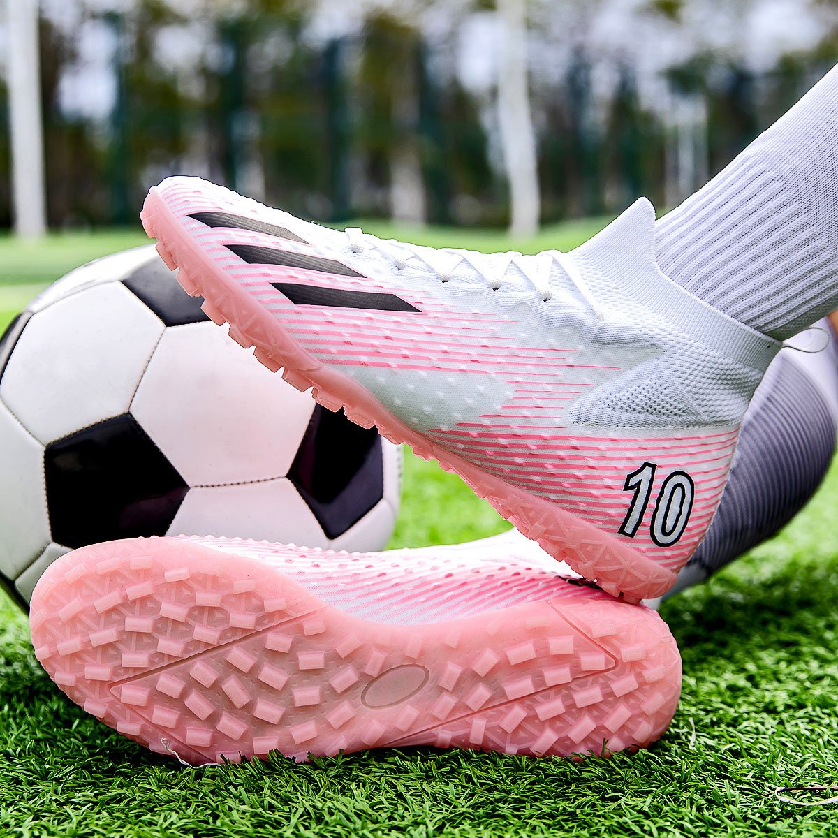 New Comfortable Breathable Soccer Shoes Durable Anti-Slip Traction Cleats All Seasons-for Summer Winter Spring Autumn Football