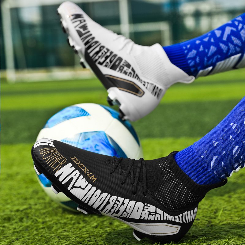 Factory custom men's non slip football shoes high top football shoes sneakers football shoes turf futsal outdoor summer winter