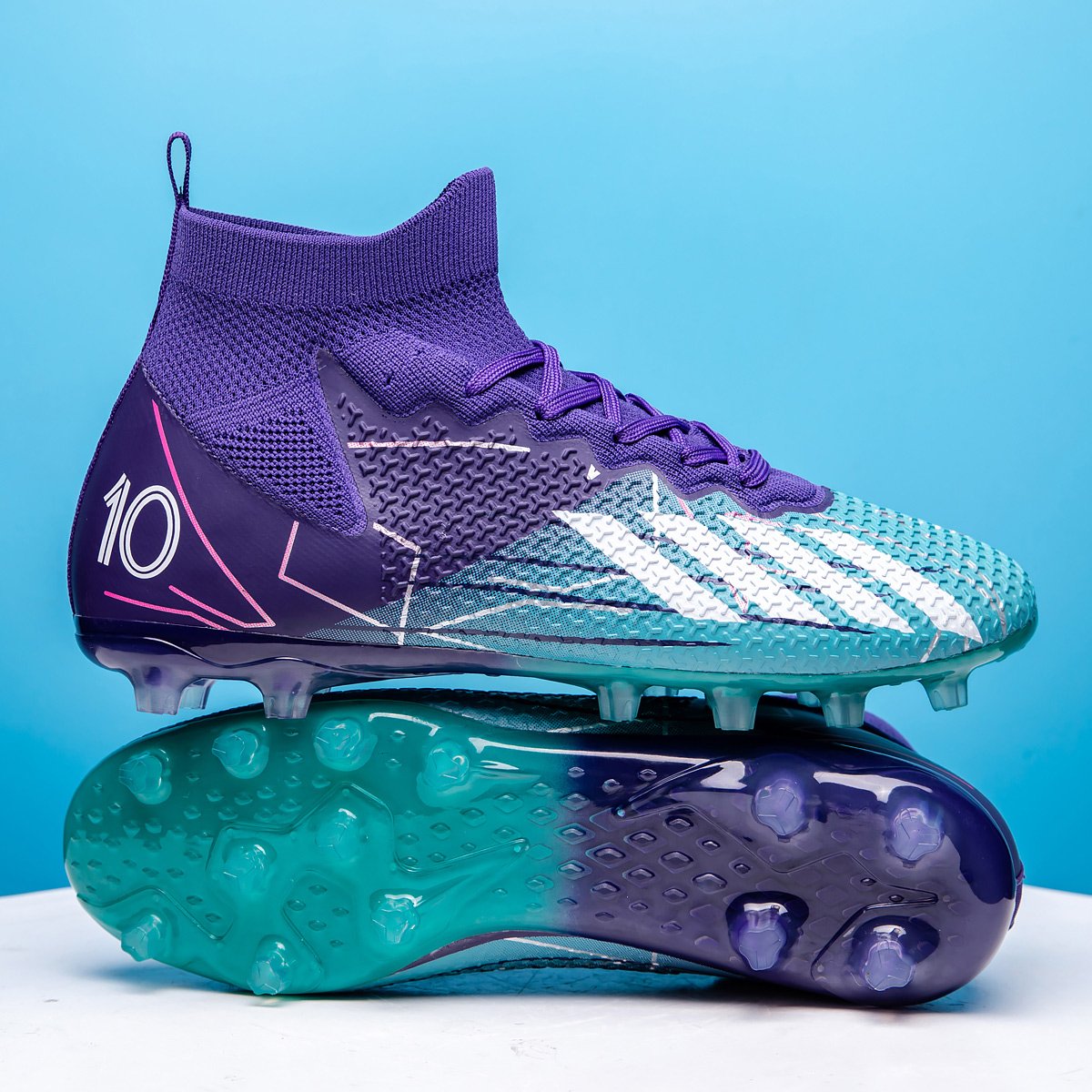 Men's New Anti-Slip Football Cleats with Long Nails Cushioning Soccer Shoes for Outdoor Turf Games Winter Spring Autumn Seasons