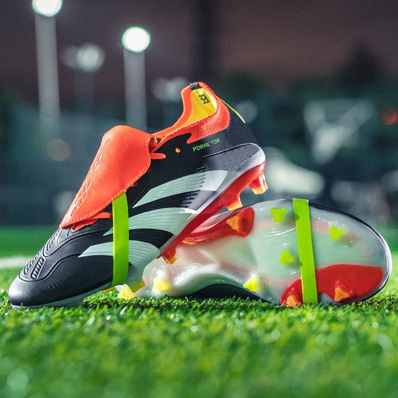 2024 factory new brand mens boots predator accuracy+ FG soccer shoes football cleats cheap top quality l soccer boots