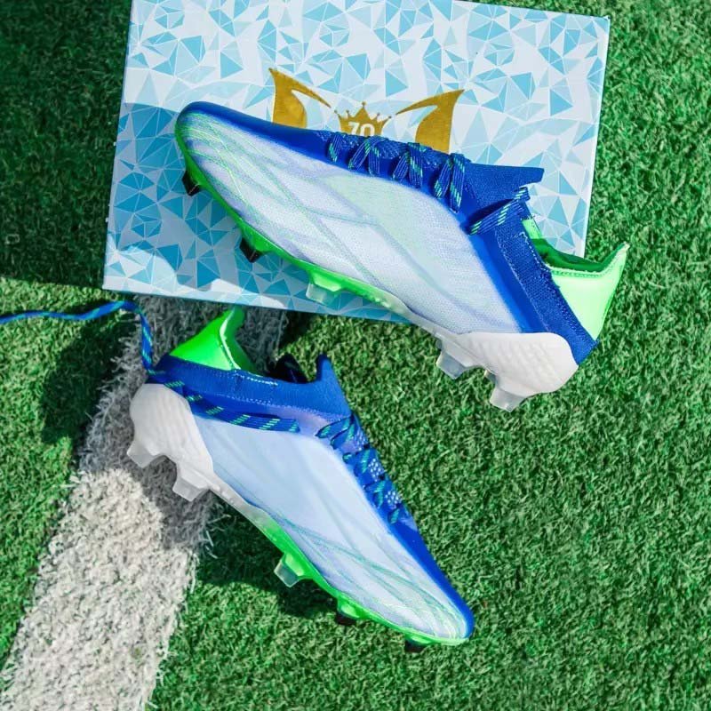 Hot Selling Wholesale Football Shoes Men Good Quality Custom Soccer Shoes Football Original Gold