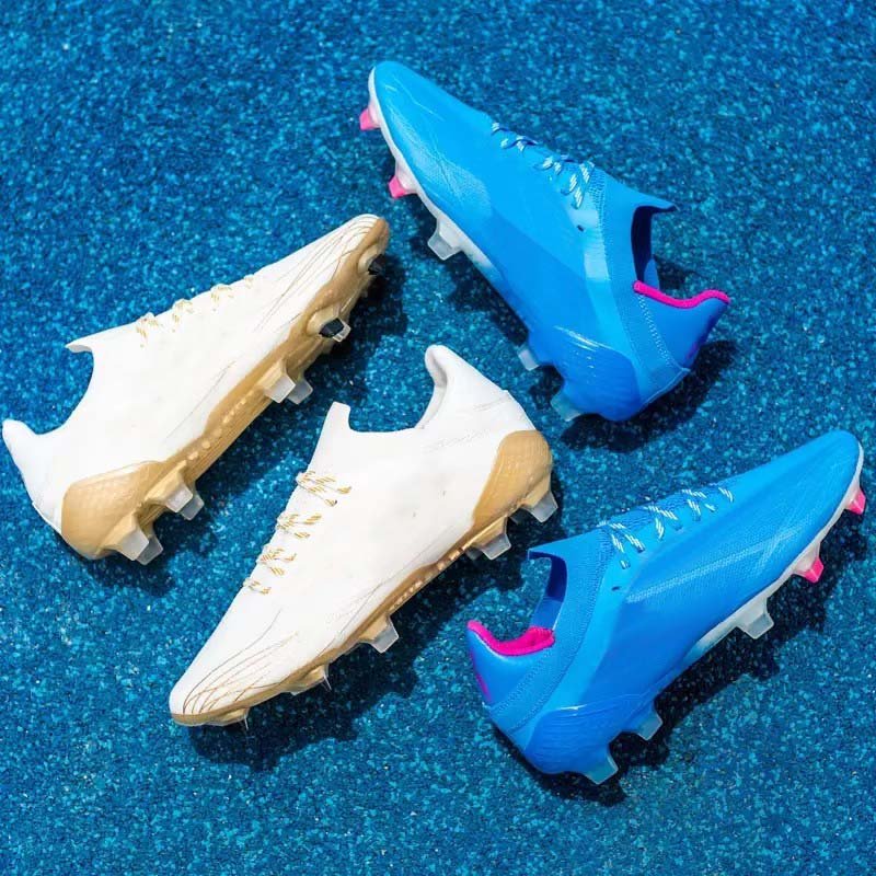 Hot Selling Wholesale Football Shoes Men Good Quality Custom Soccer Shoes Football Original Gold