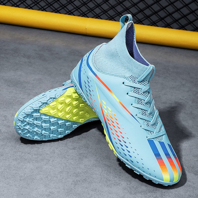 New Football Shoes High Top Long Broken Nails Youth Fashion Non-slip Training Sports Football Shoes