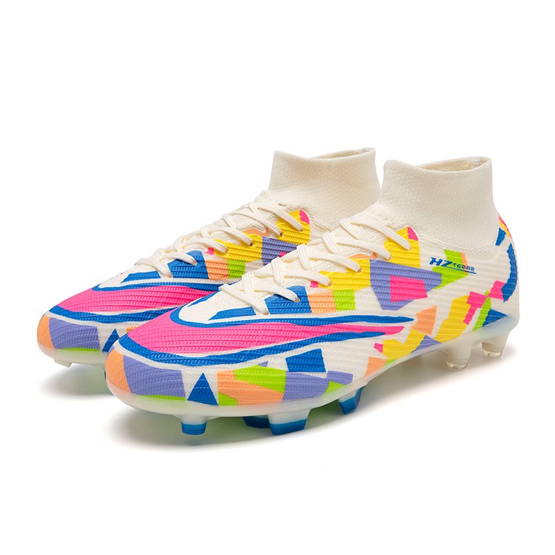 Wholesale Professional Custom Popular Design Freak Fg/Tf Solid Training Sport Soft Match Athletic Man Women Soccer Cleat Shoes
