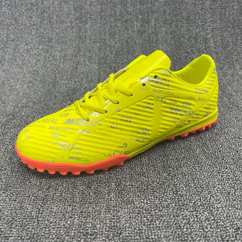 Mammon Fashionable Style Soccer Shoes For Men Soccer Boots Best Selling Football Shoes OEM Products