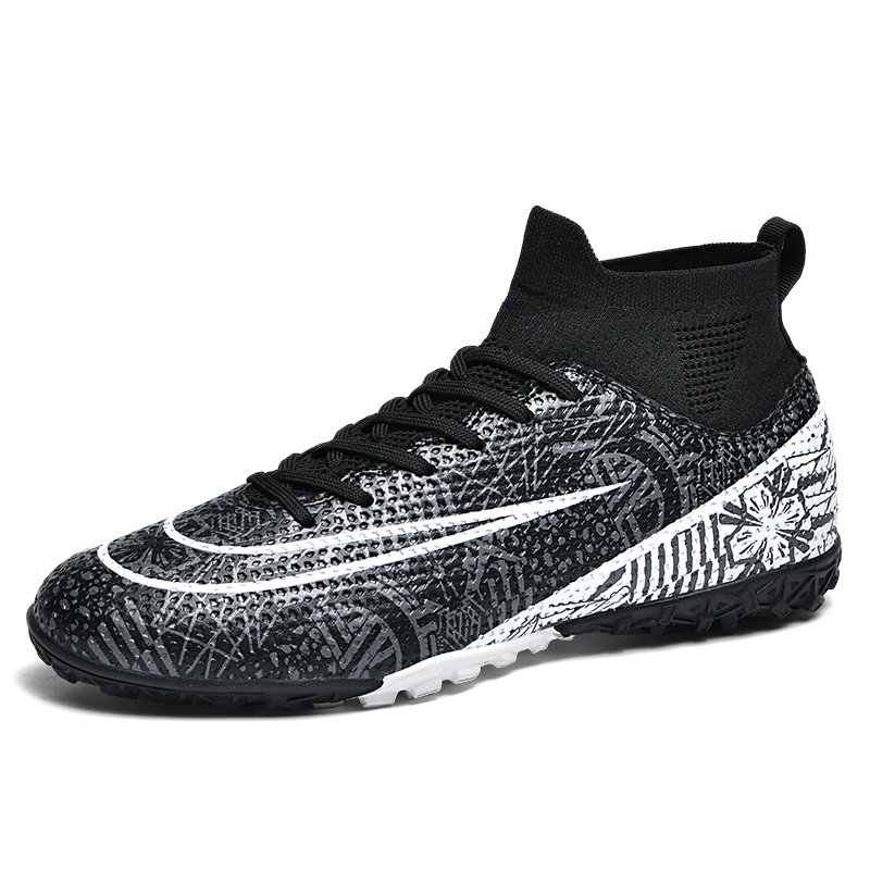 New football shoes new non-slip football shoes Fashion spikes football shoes