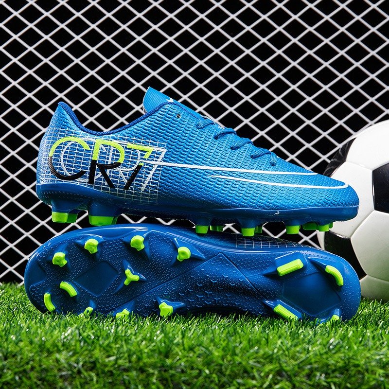 Customized Men's Soccer Shoes Outdoor Indoor Breathable Football Boots Sneakers Casual Sport Cleats Soccer Shoes For Men