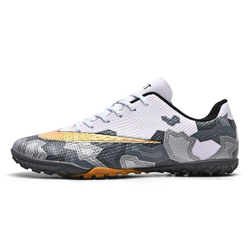 High Quality Football Shoes Outdoor Professional Men Football Sneakers Boy Soccer Shoes Sport Long Spikes Football Shoes