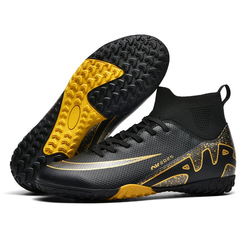 Wholesale New Soccer Shoes Man Cheap Price Krampon Predator Guayos Soccer Football Boots Messi